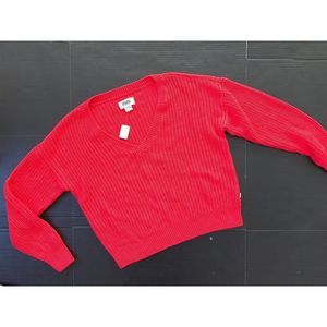 NWT Victoria's Secret PINK L SWEATER long-sleeve RED V-neck cableknit